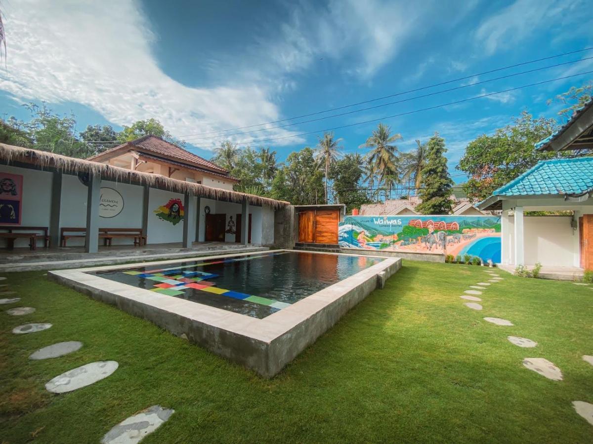 Waiwas Hostel Kuta  Zewnętrze zdjęcie