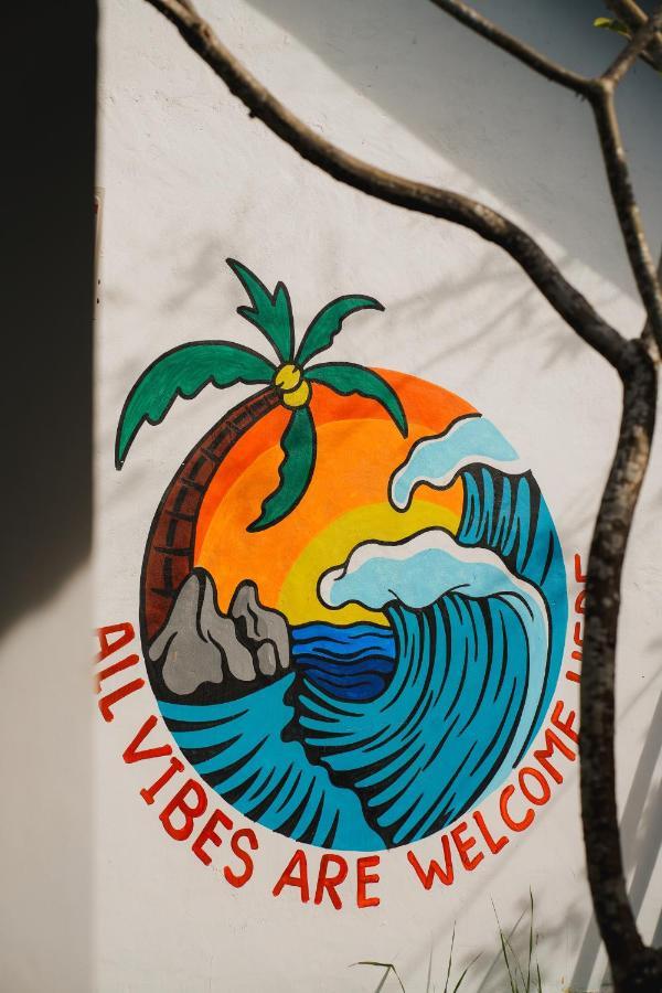 Waiwas Hostel Kuta  Zewnętrze zdjęcie